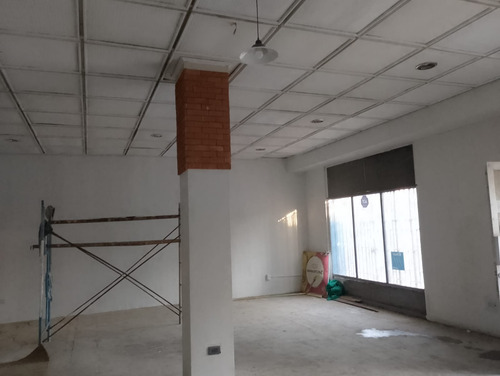 Se Arrienda Gran Local Comercial En Centro De Talca