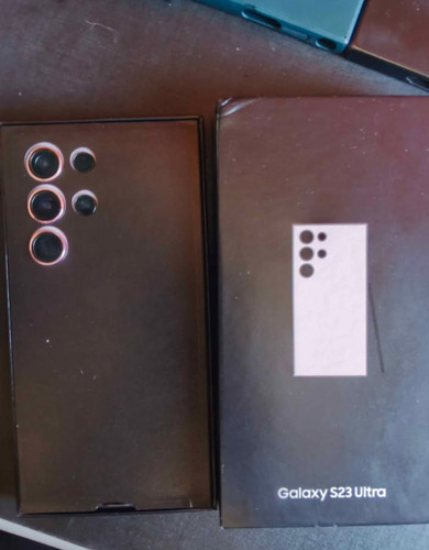Celular Samsung S23 Ultra 256 Excelente (Usado)
