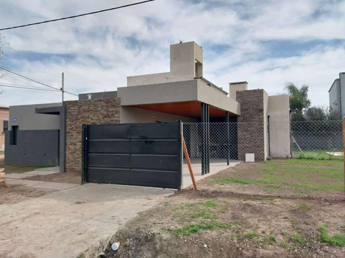 Casa En Venta 2 Dormitorio A Estrenar En Roldan Tierra De Sueños 2