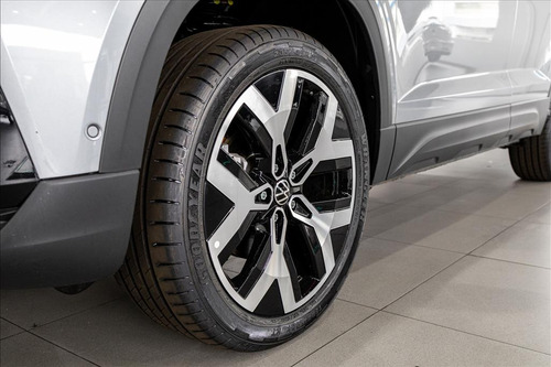 Volkswagen Taos 1.4 250 TSI TOTAL FLEX HIGHLINE AUTOMÁTICO
