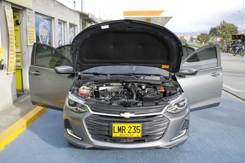 Chevrolet Onix 1.0T Premier Sedan At