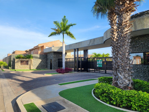 Imagen 16 de 17 de Casa Exclusiva En Alquiler, Conjunto Cerrado Portal Las Virtudes