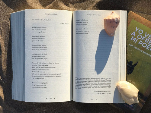 Imagen 3 de 6 de Yo Vengo A Ofrecer Mi Poema - Antología De Resistencia