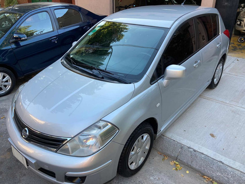 Imagen 15 de 15 de Nissan Tiida 1.8 Visia 5 P 2013