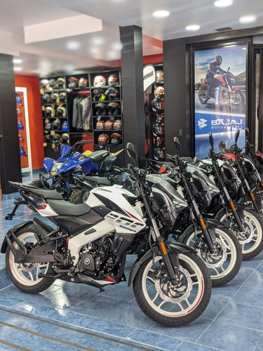 Imagen 13 de 15 de Bajaj Rouser Ns 200 0km
