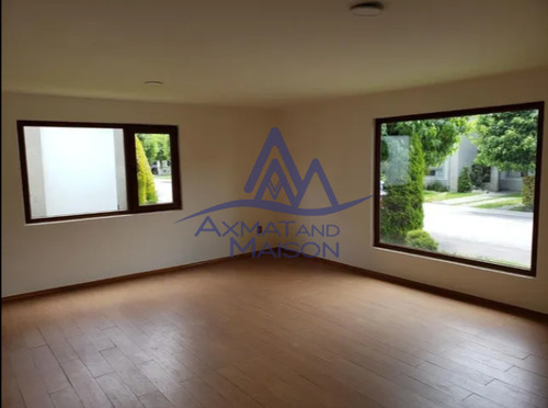 Venta De Casa En Loma Real Metepec Jsk