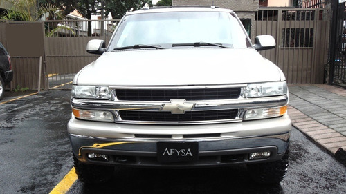 Imagen 2 de 15 de Chevrolet Suburban Paquete G 4x4 Blindada