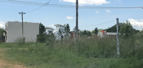 Imagen 4 de 5 de Lote De 30x30 Metros En Paso De La Patria Corrientes Ubicado En Una Esquina