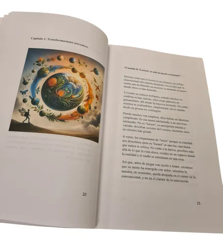 Libro Momodiferente Poesía De Otro Mundo. Autora Chilena