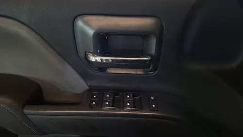 Chevrolet Silverado 2500 5.3 2500 DOBLE CABINA F AT 4WD