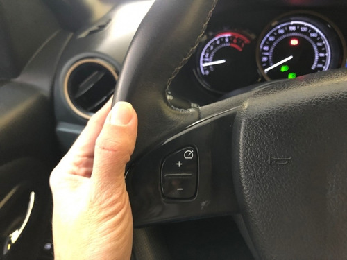 Imagem 5 de 13 de Duster Dynamique 1.6 Aut. Cvt Branca Completa Impecável