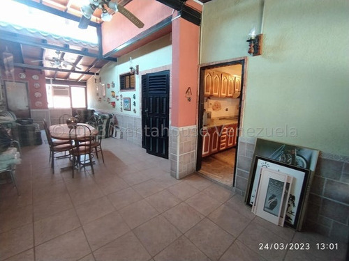 Imagen 24 de 30 de Casa En Venta Urb La Mulera, Maracay 23-25918 Hc