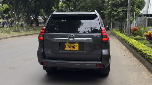 Toyota Prado 3.0 Tx-l Fl 2 Ii BLINDAJE ULTRALIVIANO