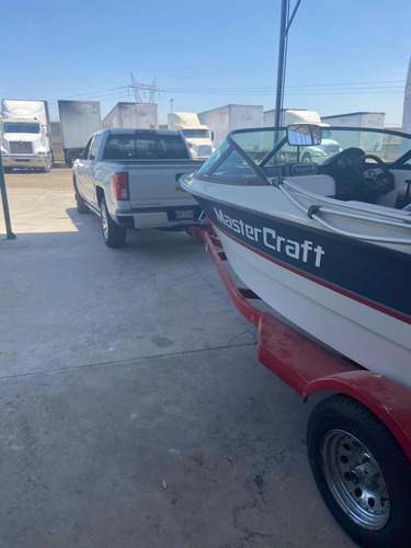 Mastercraft Para Esquiar Y Hacer Deportes Acuaticos