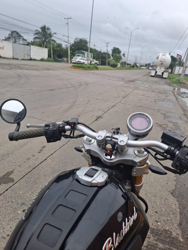 Moto Negra Con Barras Amarillas, Sin Adeudos Y Al 100