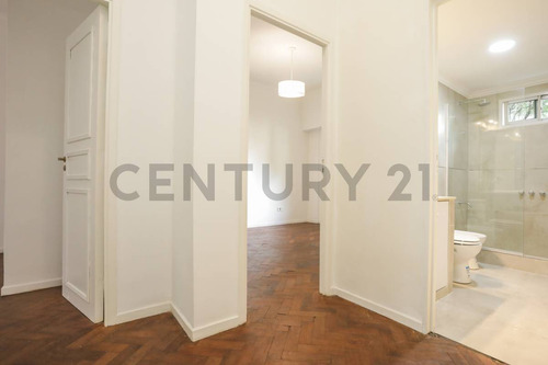 Venta Departamento 3 Ambientes En Destacada Zona De Palermo A 1 Cuadra Del Shopping Alto Palermo.