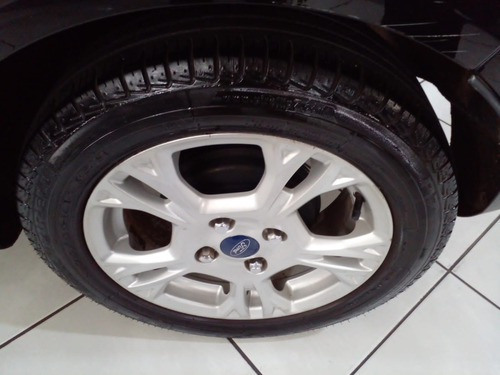Imagem 18 de 18 de Ford Fiesta Hatch 1.6l Se Aut Flex