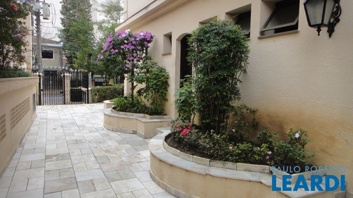 Imagem 12 de 15 de Apartamento - Campo Belo - Sp - 483900