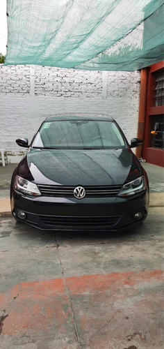 Volkswagen Vento 2.5 Luxury 170cv 2012