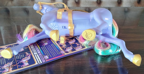 Muñecas Academia Unicornio Set X3 Con Wildstar Lumino-sensor (Usado)
