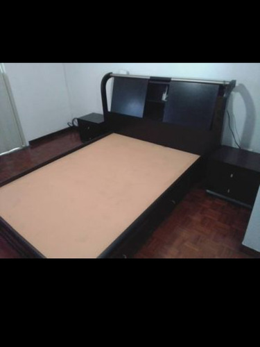 Juego De Cuarto Cama Matrimonial Con 2 Mesas De Noche 