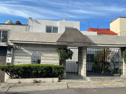 Casa En Venta En Lomas Verdes 1ra Sección, Naucalpan De Juar