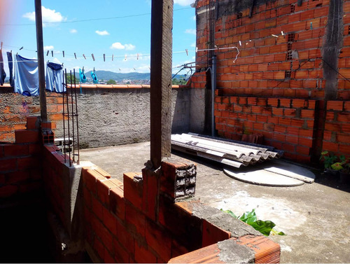 Casa Com 4 Quartos E 3 Banheiros