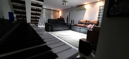 Imagem 7 de 25 de Sobrado Tatuapé - 270 M² - 3 Suítes - Closet - Varanda - Quintal - Churrasqueira, Forno De Pizza, Piscina - 4 Vagas De Garagem - Aceita Financiamento - 4057 Lp - 70671960