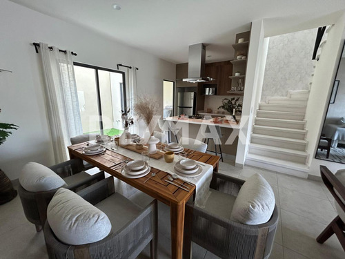 Casa En Venta En El Los Olvera, Corregidora, Qro.