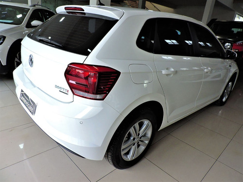 Imagem 3 de 10 de Volkswagen Polo Comfortline 1.0 12v 200 Tsi Aut