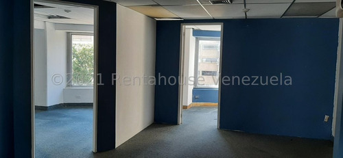 Imagen 10 de 12 de Oficina En Alquiler El Marques 21-26890 Renta House Los Samanes