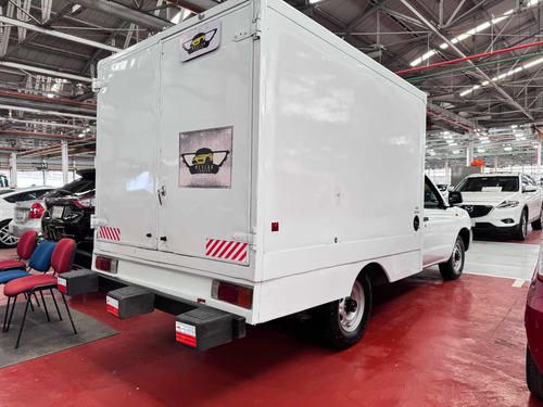 Nissan NP300 2.5 TDI CAJA SECA MT