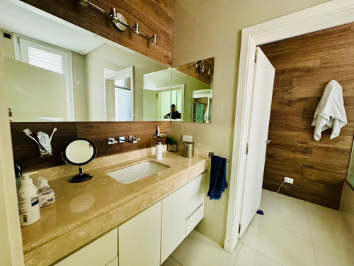 Casa Minimalista En Venta 6 Ambientes Ramos Mejia