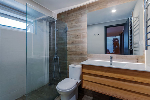 Casa En Venta De 4 Dorm. En Las Condes