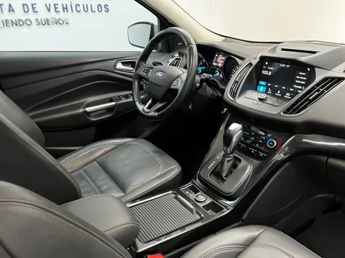 Ford Escape 2.0 Titanium