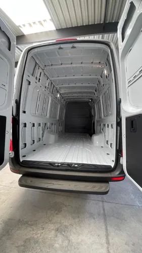 Mercedes-Benz Sprinter Cargo Van 517 X-Larga