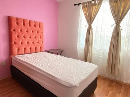 Casa En Renta En Valle De Encinos