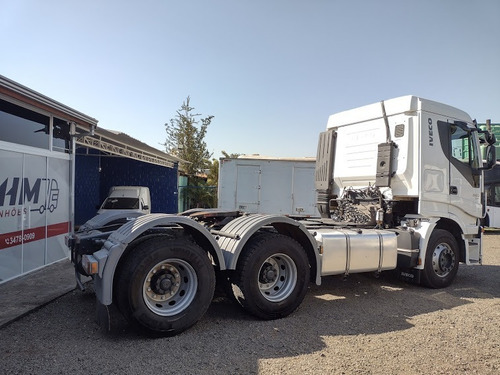Imagem 8 de 14 de Iveco Stralis Hi- Way 6x4