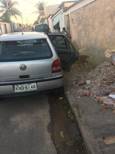 Volkswagen Gol 2000 1.0 16v 3p