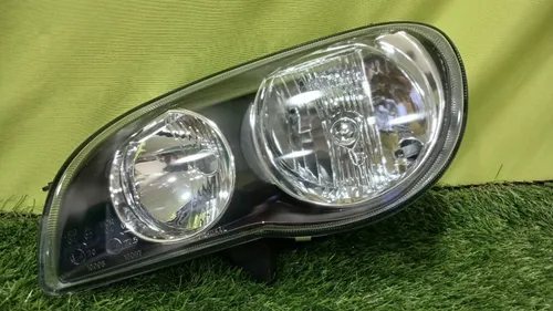 Faro Toyota Pantallita