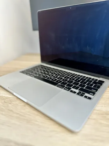 Macbook Air M2 13.6 8gb 256gb Silver Impecable | MercadoLibre