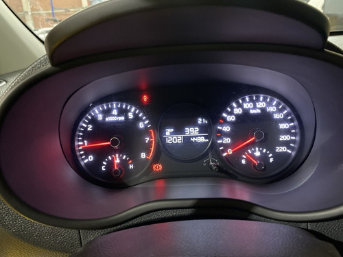 Imagen 20 de 25 de Kia Picanto 1.0