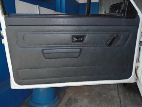 Imagem 9 de 15 de Volkswagen Gol Cl 1.6 Ap Raridade