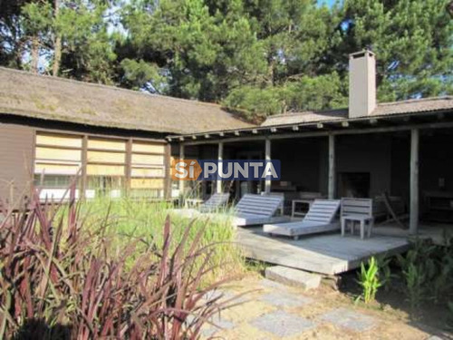 Imagen 2 de 6 de Casa Ideal Para Disfrutar Del Verano, Bien Equipada