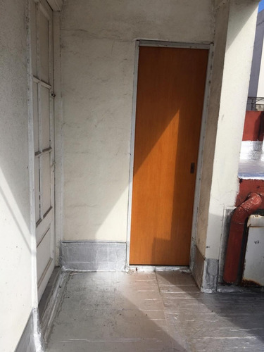 Imagen 20 de 27 de En Alquiler Sobre 9 De Julio Excelente Piso Unico De Oficinas En Lanus (240)