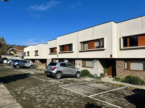 Amplio Townhouse Lomas San Andres