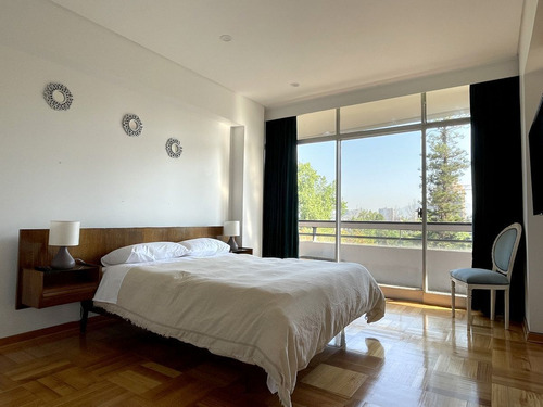 Gran Departamento Con Vista Al Parque Forestal