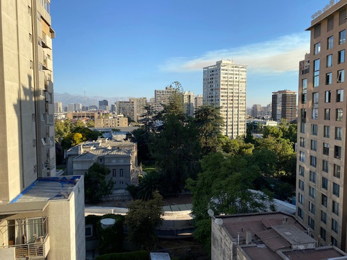 Departamento En Venta 2d 2b Estación Baquedano Providencia
