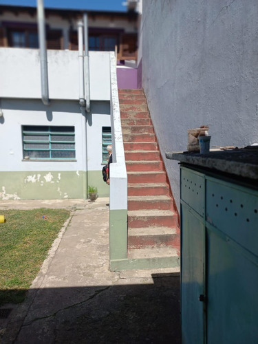 Casa Ideal 2 Familias Con Garage Y Fondo Libre - Valentín Alsina, Lanús