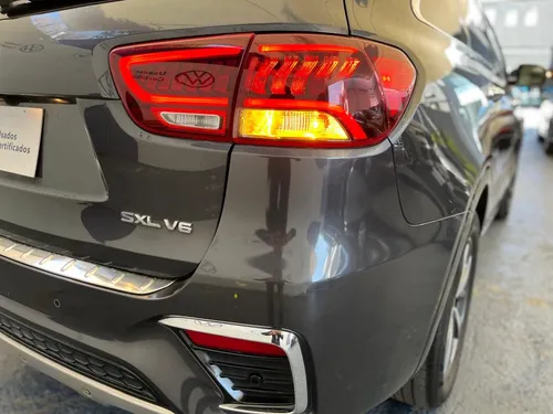 Kia Sorento 3.3 V6 SXL Piel 7 Pasajeros AWD At